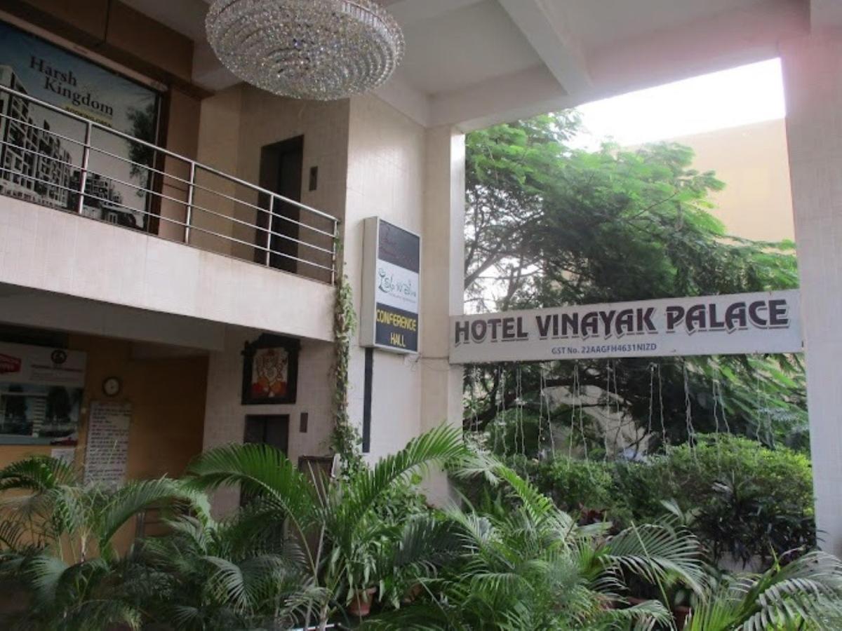 Hotel Vinayak Palace Биласпур Экстерьер фото